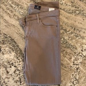 AG “The Stevie Ankle” Slim Straight Ankle